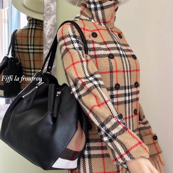 Authentic Burberry bag - Picture 3 of 10